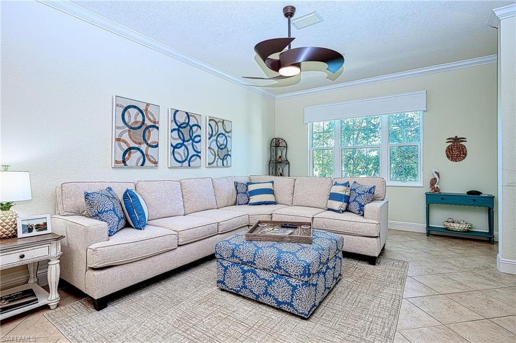 9221 Museo Cir 7-203, Naples, FL 34114-17