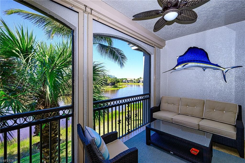 9221 Museo Cir 7-203, Naples, FL 34114-35
