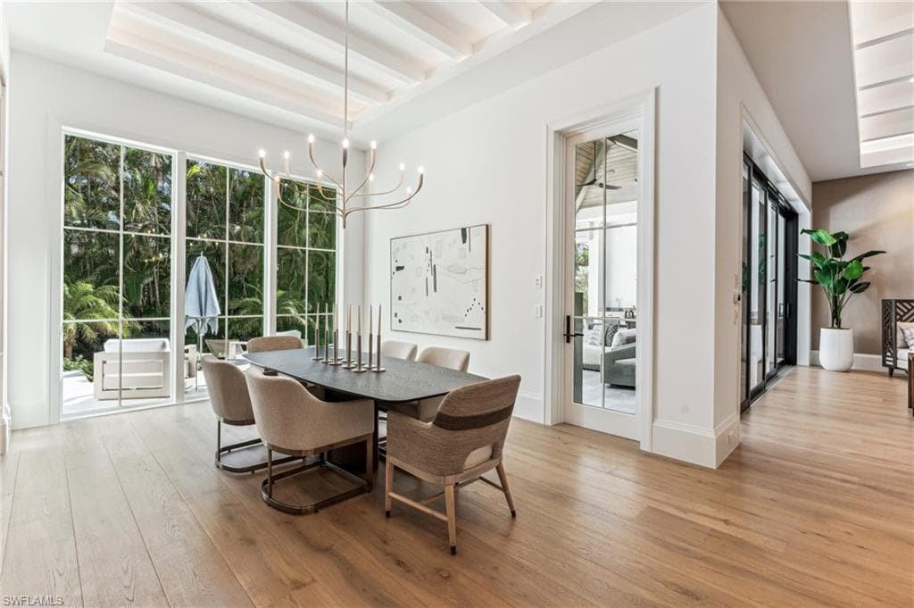 2990 Leeward Ln, Naples, FL 34103-11