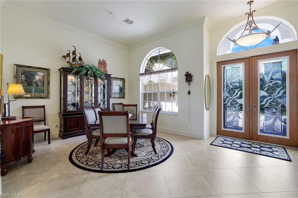 11749 Pintail Ct, Naples, FL 34119-10