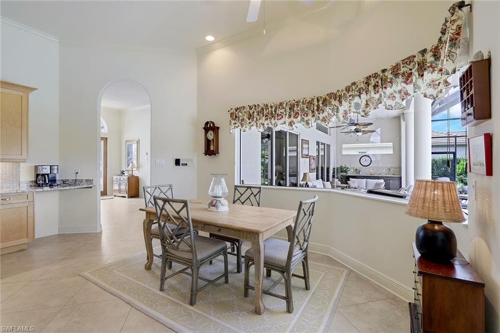 11749 Pintail Ct, Naples, FL 34119-15