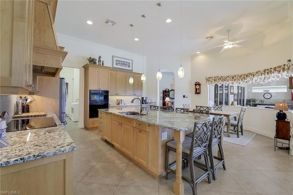 11749 Pintail Ct, Naples, FL 34119-16