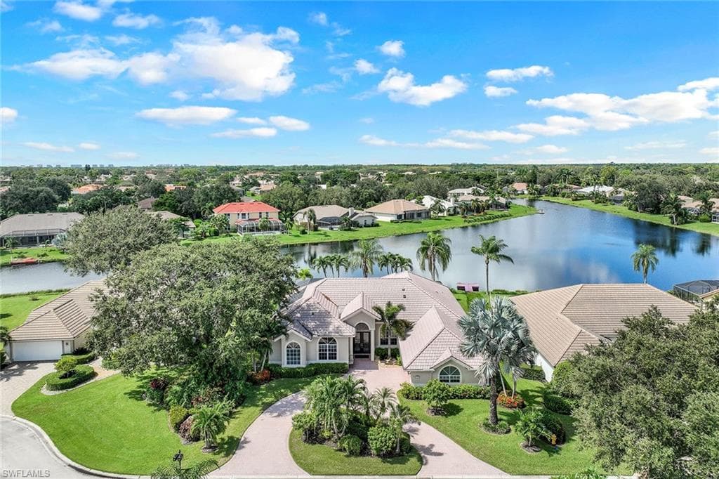 11749 Pintail Ct, Naples, FL 34119-2