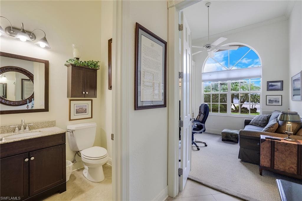 11749 Pintail Ct, Naples, FL 34119-36