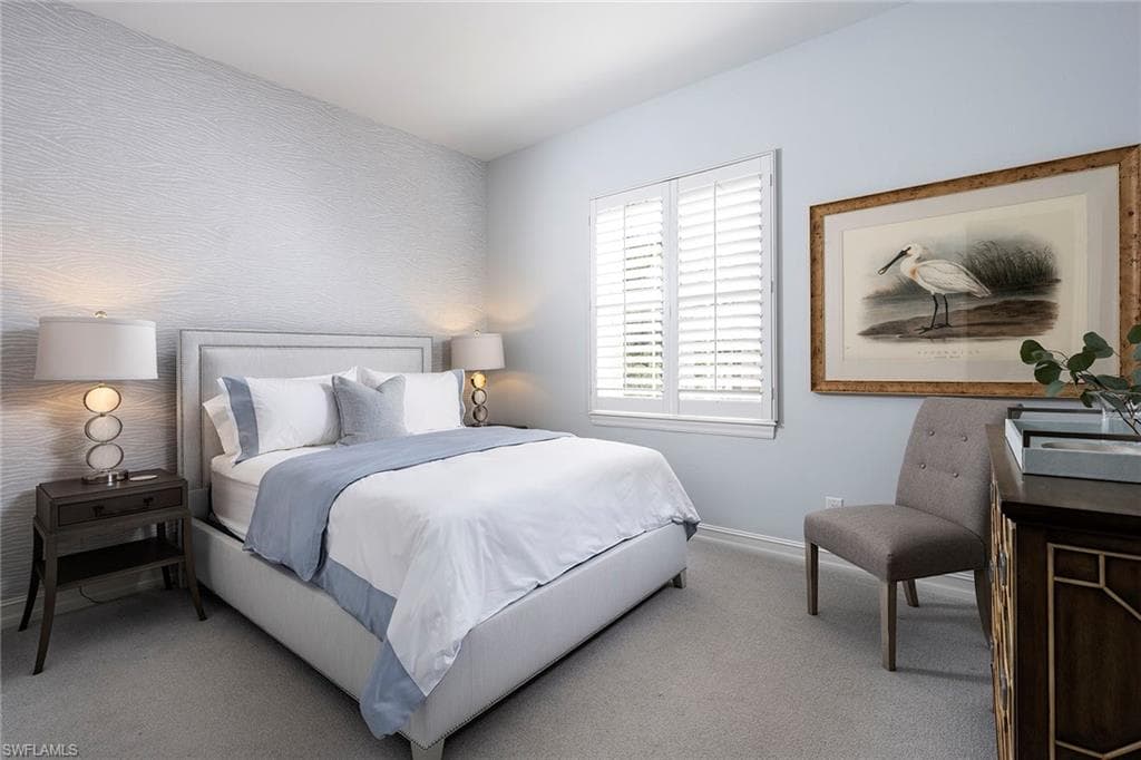 2839 Tiburon Blvd E 102, Naples, FL 34109-12