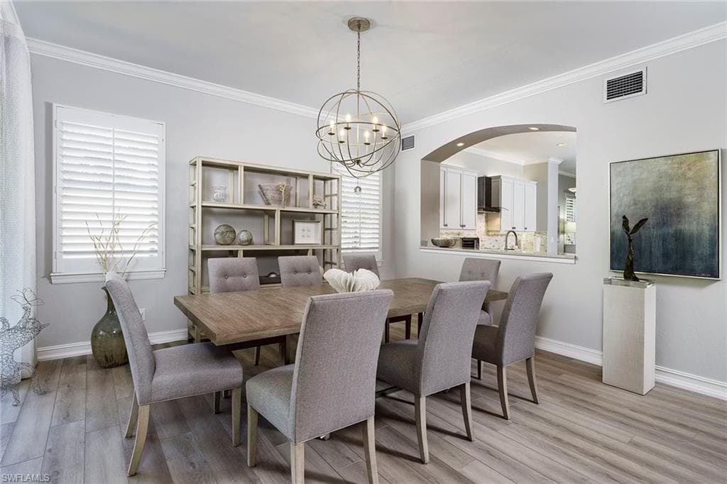 2839 Tiburon Blvd E 102, Naples, FL 34109-6