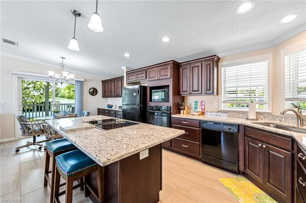 153 Rookery Rd, Naples, FL 34114-10