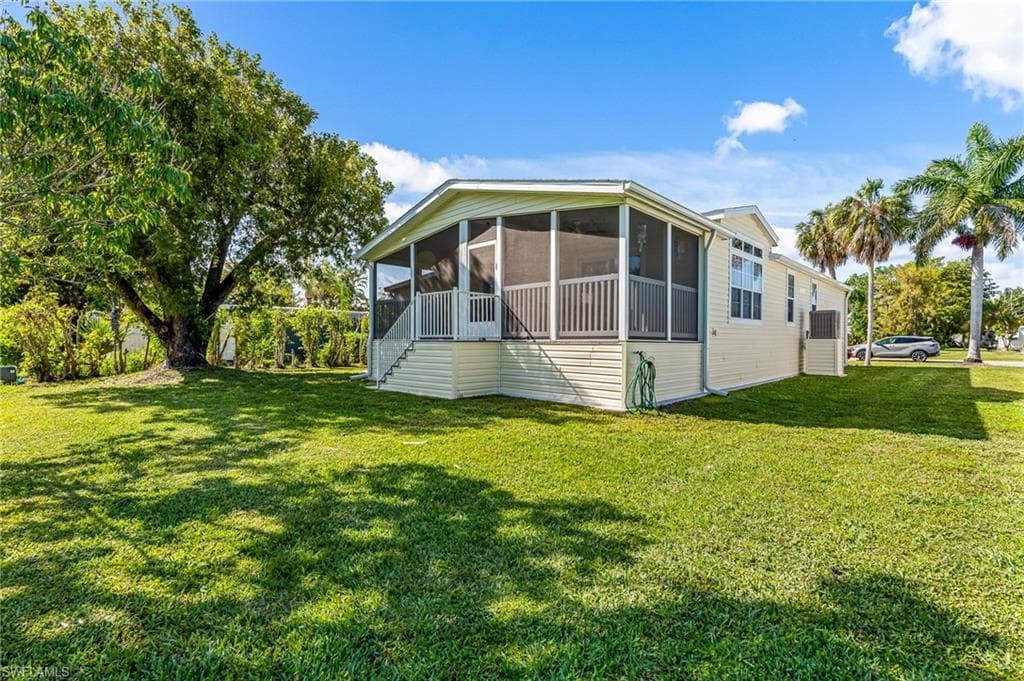 153 Rookery Rd, Naples, FL 34114-3