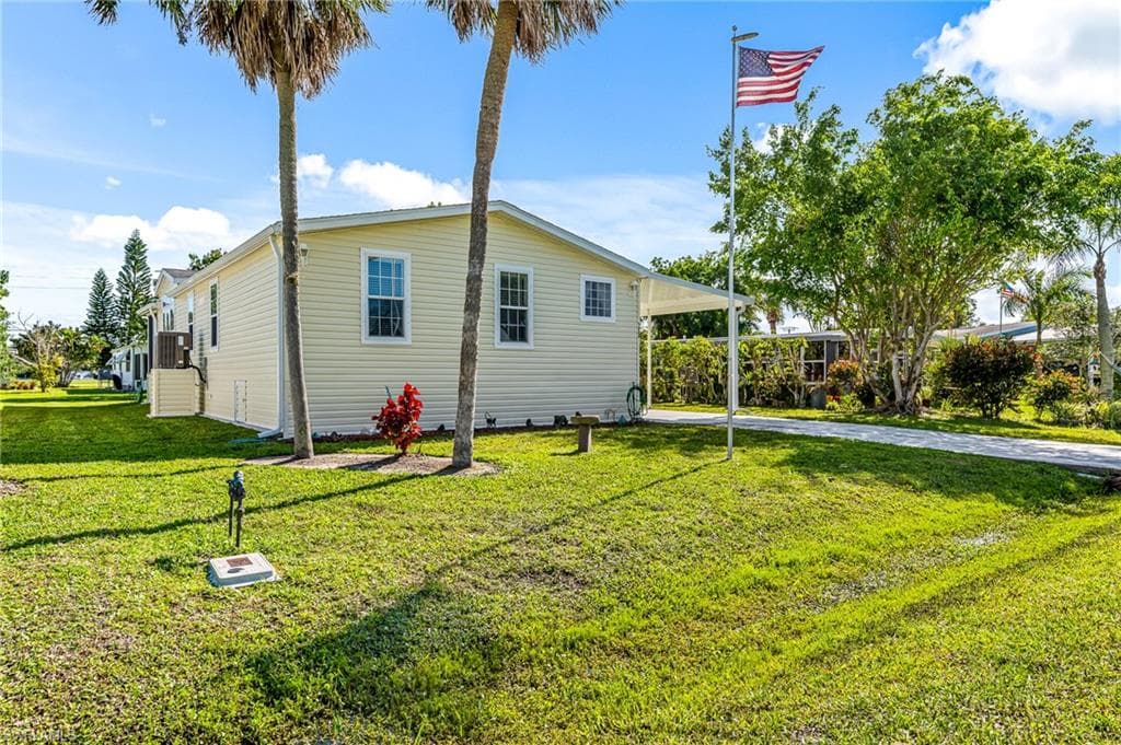 153 Rookery Rd, Naples, FL 34114-5
