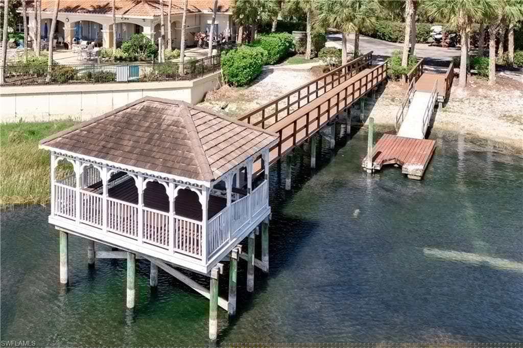 1650 Tarpon Bay Dr S 101, Naples, FL 34119-32