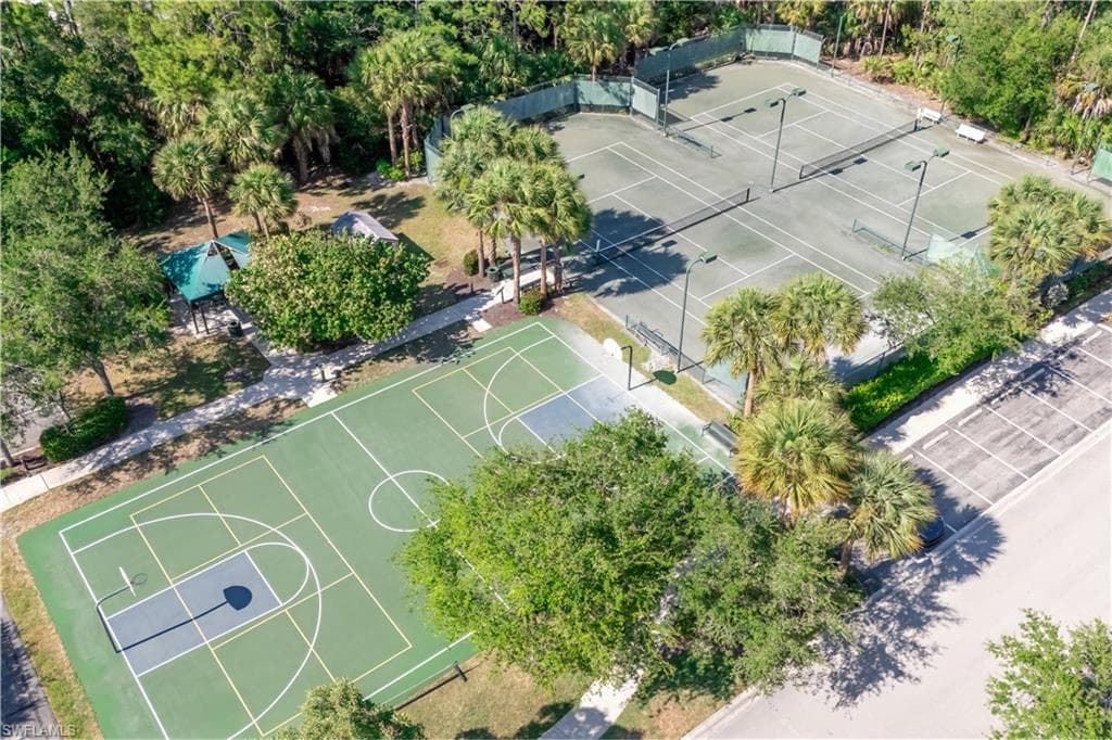 1650 Tarpon Bay Dr S 101, Naples, FL 34119-33