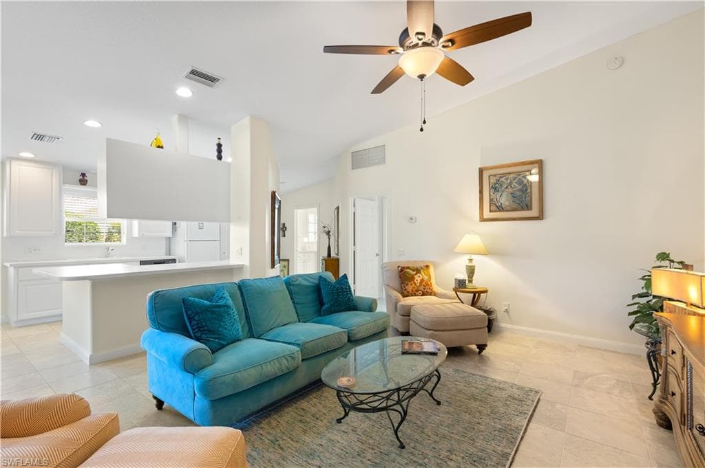 7373 Emilia Ln, Naples, FL 34114-12
