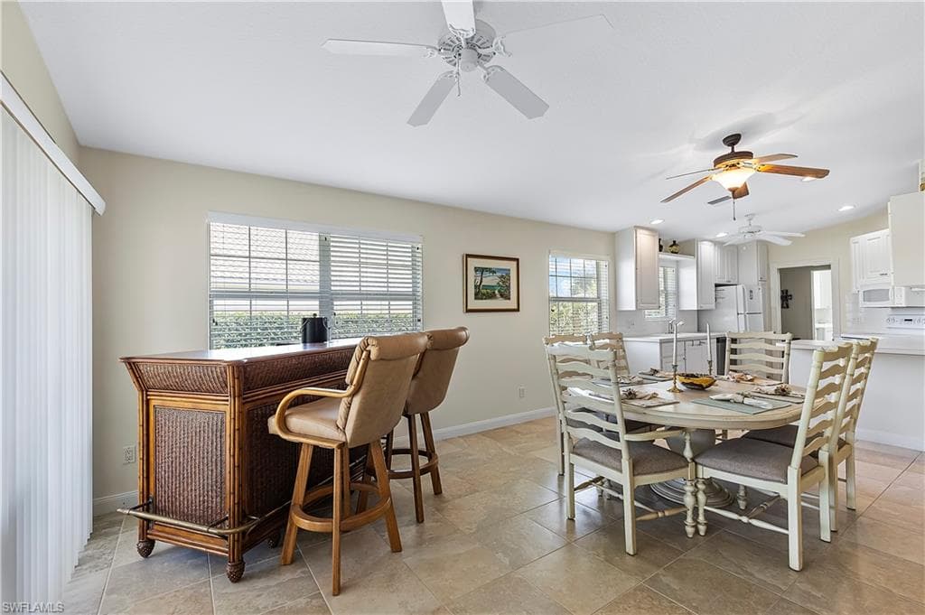 7373 Emilia Ln, Naples, FL 34114-22