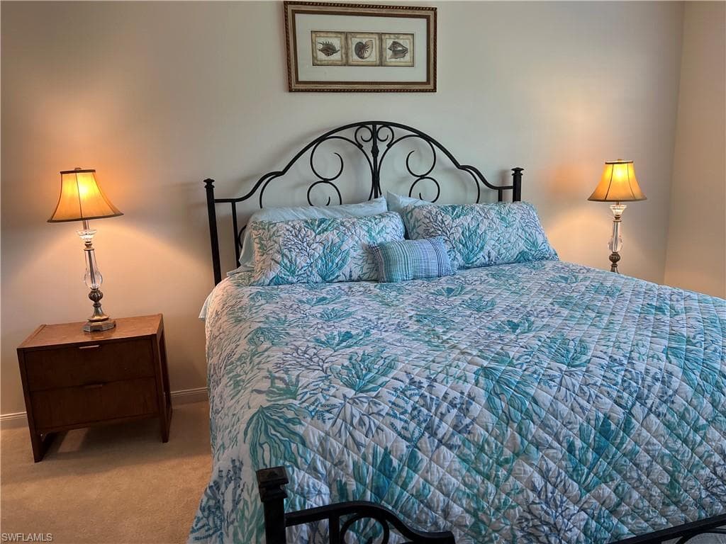 7373 Emilia Ln, Naples, FL 34114-25