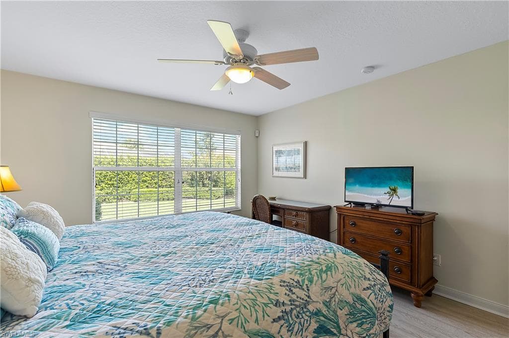 7373 Emilia Ln, Naples, FL 34114-27