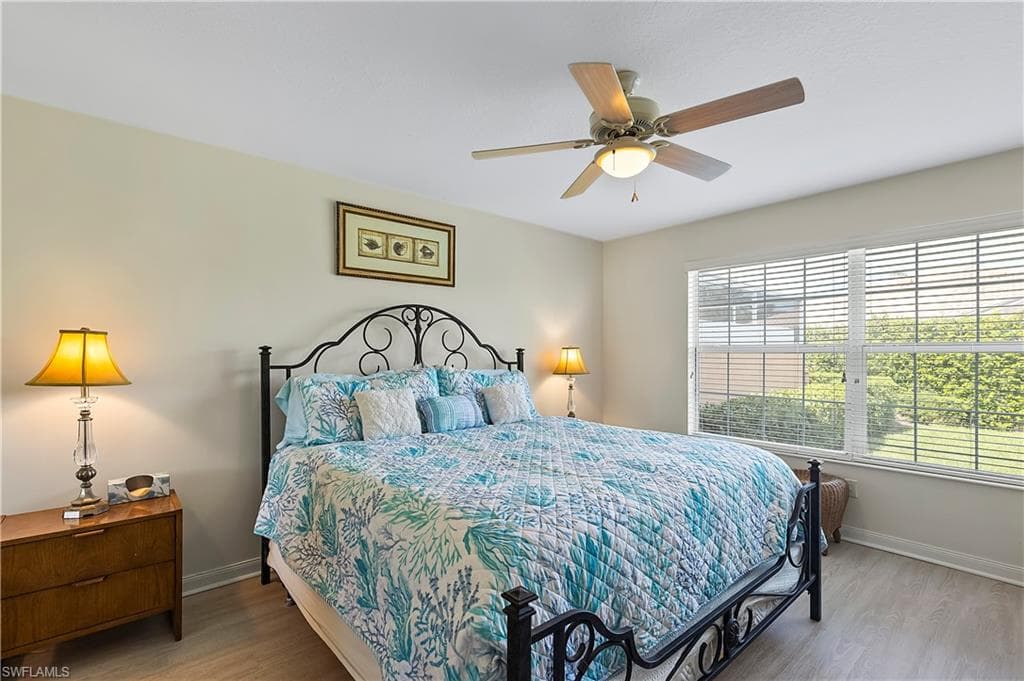7373 Emilia Ln, Naples, FL 34114-28