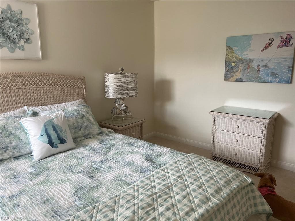 7373 Emilia Ln, Naples, FL 34114-35