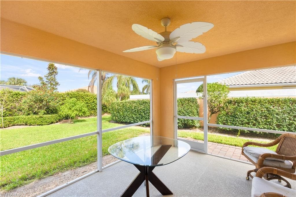 7373 Emilia Ln, Naples, FL 34114-39