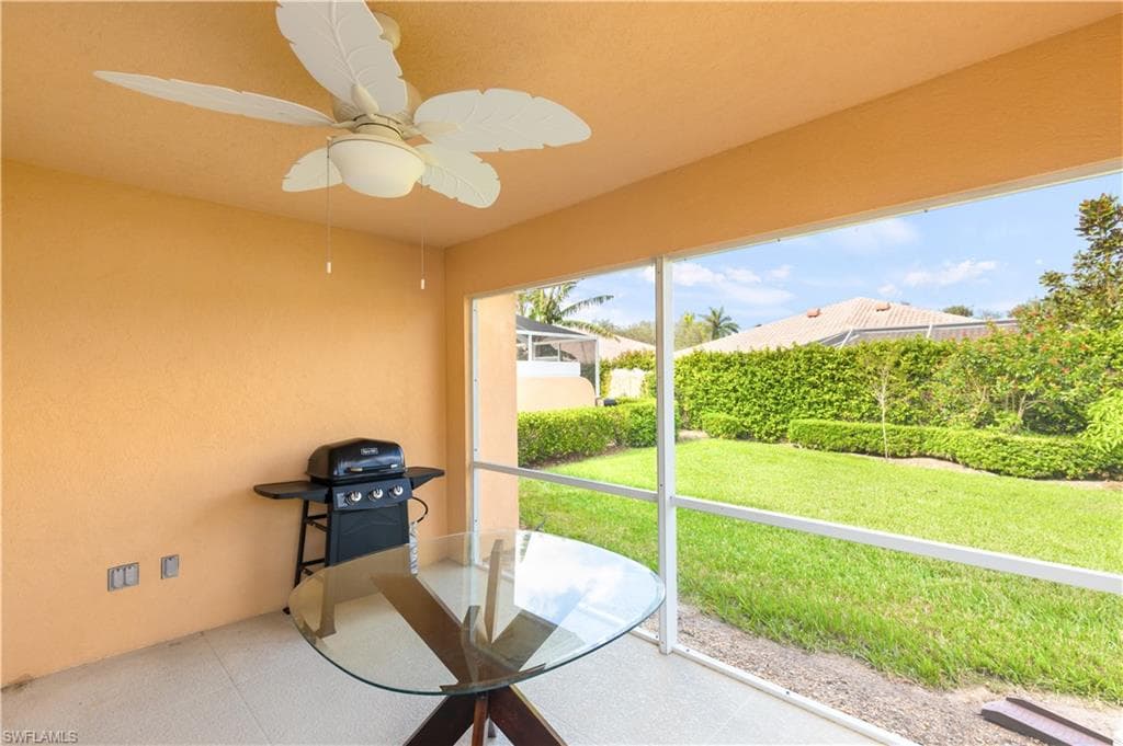 7373 Emilia Ln, Naples, FL 34114-40