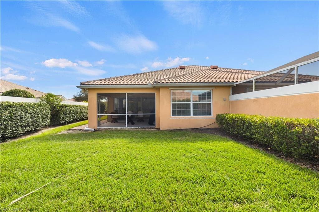 7373 Emilia Ln, Naples, FL 34114-42