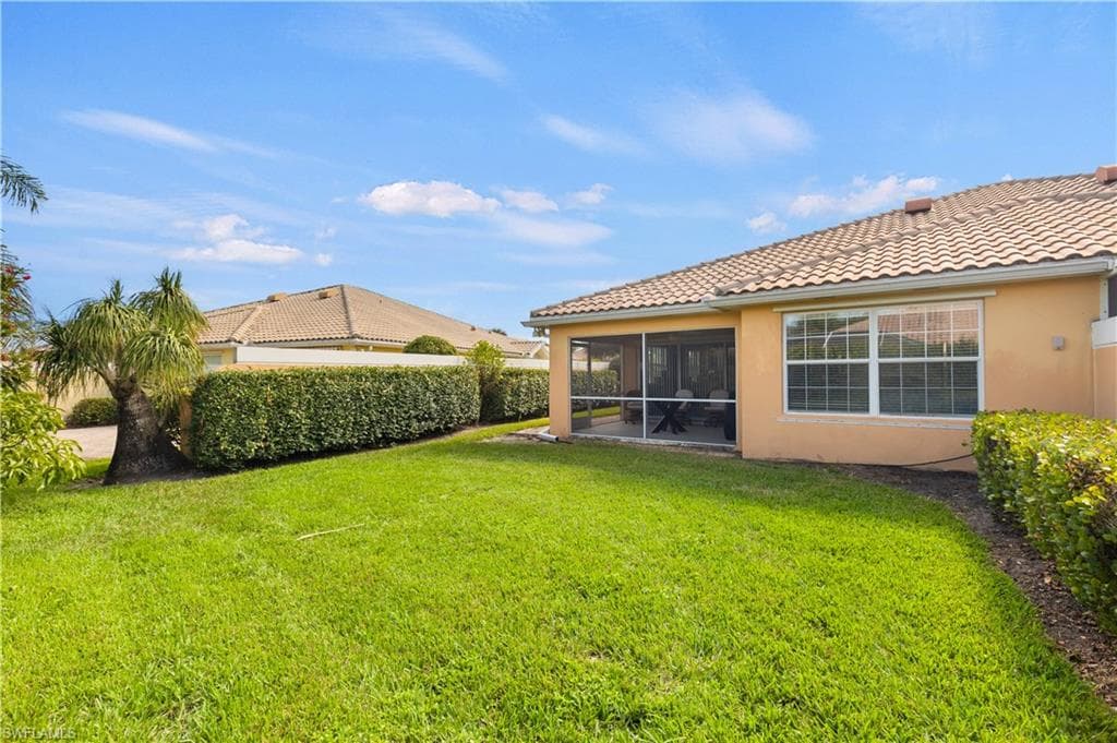 7373 Emilia Ln, Naples, FL 34114-43