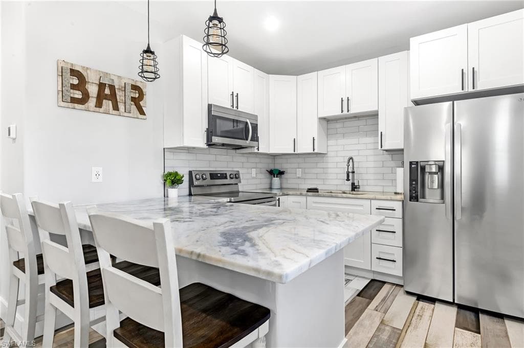 1330 Rock Rd, Naples, FL 34120-31