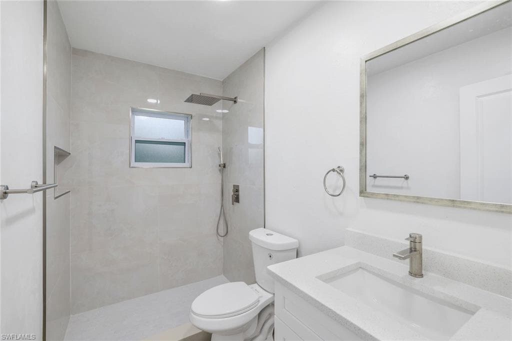 3973 4th Ave SE, Naples, FL 34117-15