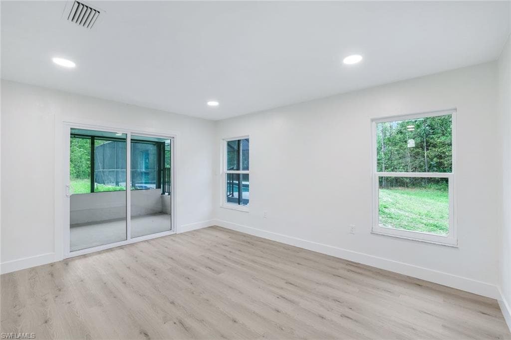 3973 4th Ave SE, Naples, FL 34117-18