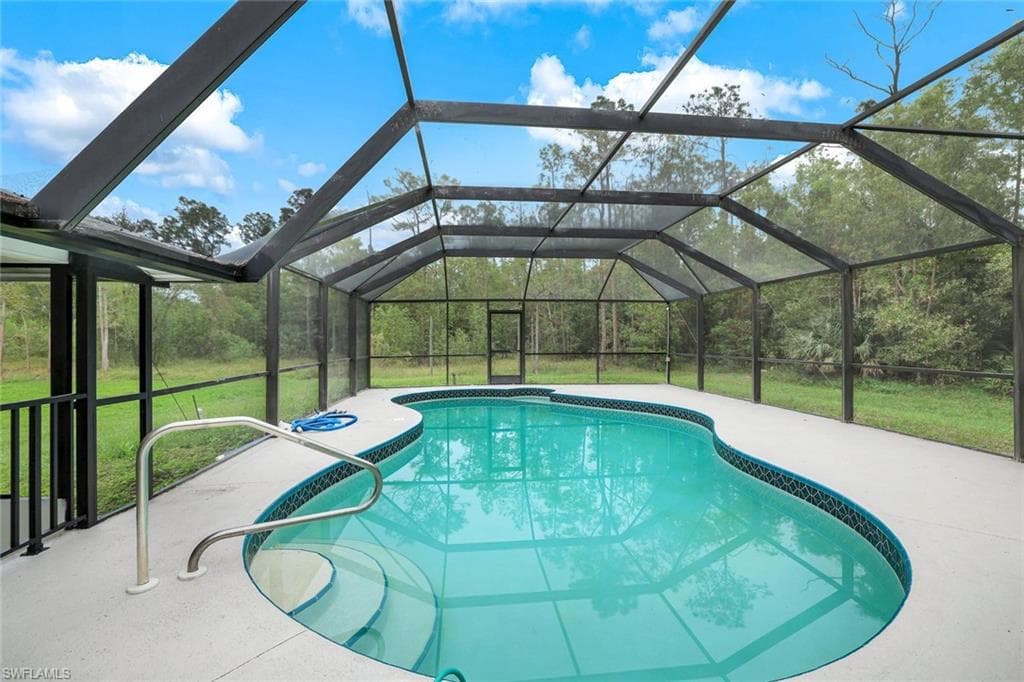 3973 4th Ave SE, Naples, FL 34117-23