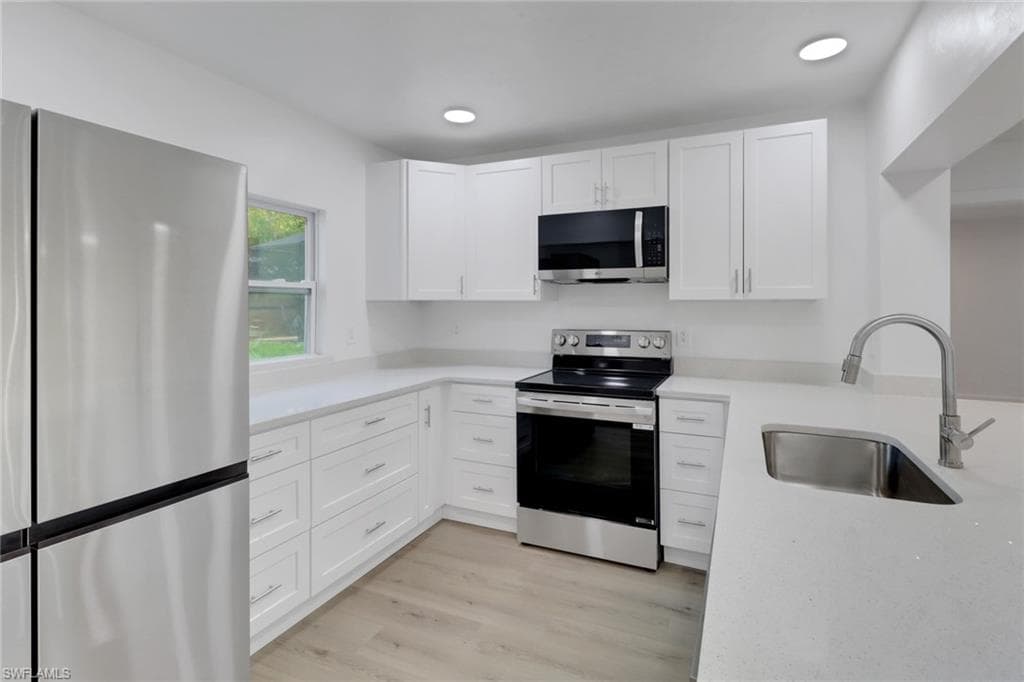 3973 4th Ave SE, Naples, FL 34117-30