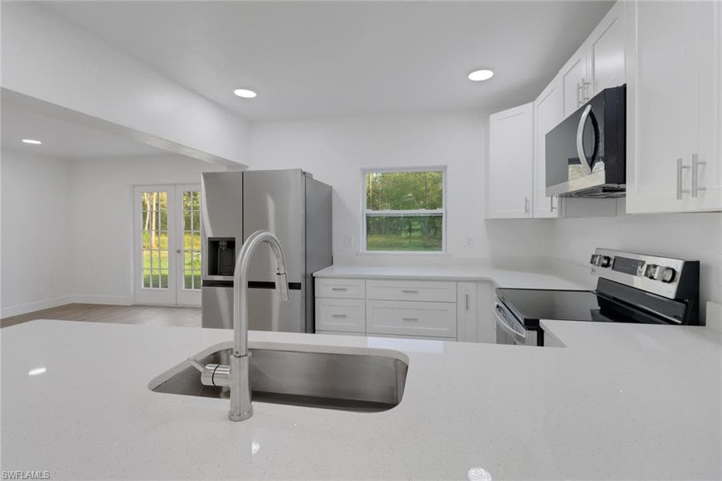 3973 4th Ave SE, Naples, FL 34117-32