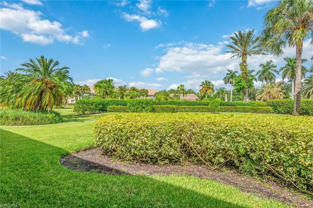 9128 Michael Cir 11, Naples, FL 34113-23