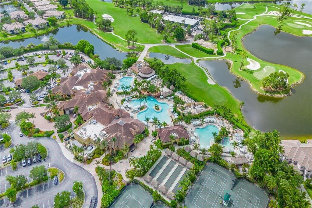 9128 Michael Cir 11, Naples, FL 34113-37