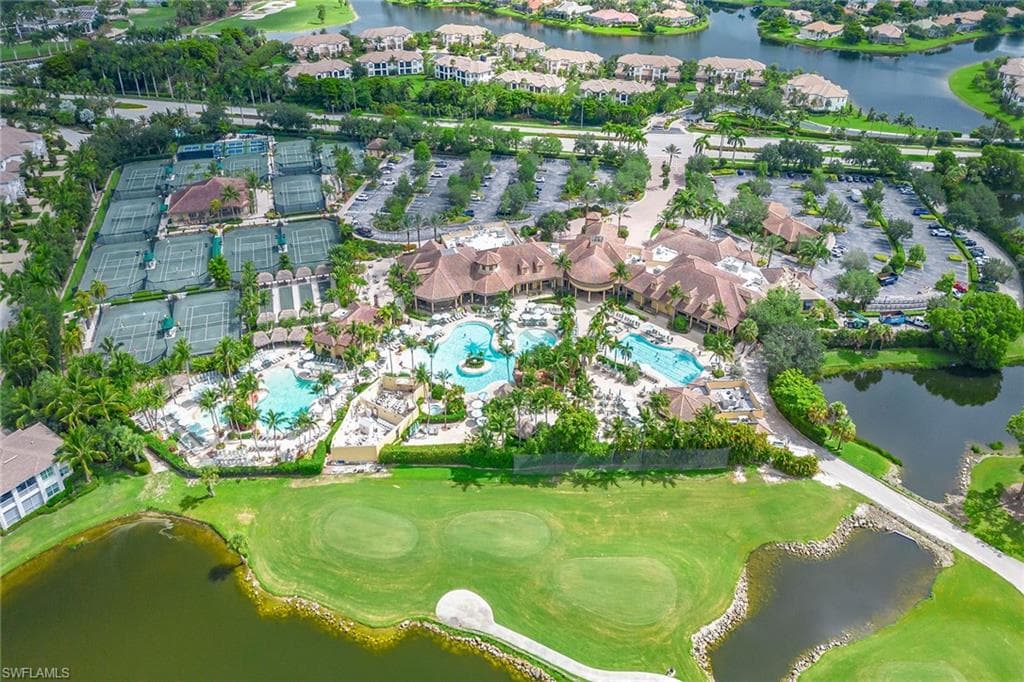 9128 Michael Cir 11, Naples, FL 34113-39
