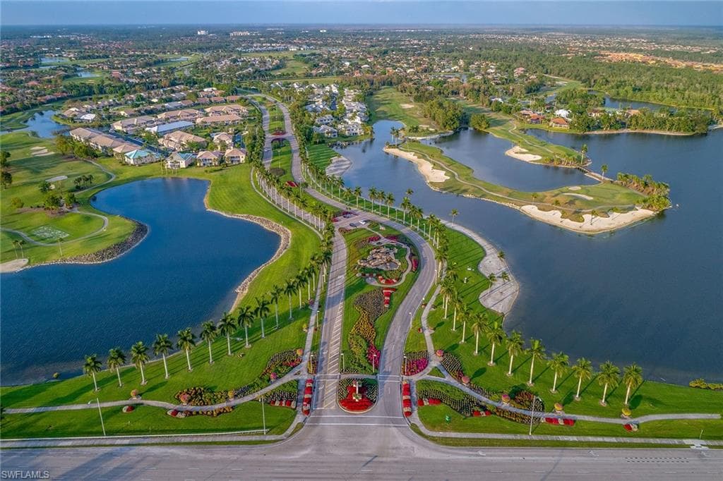 9128 Michael Cir 11, Naples, FL 34113-42