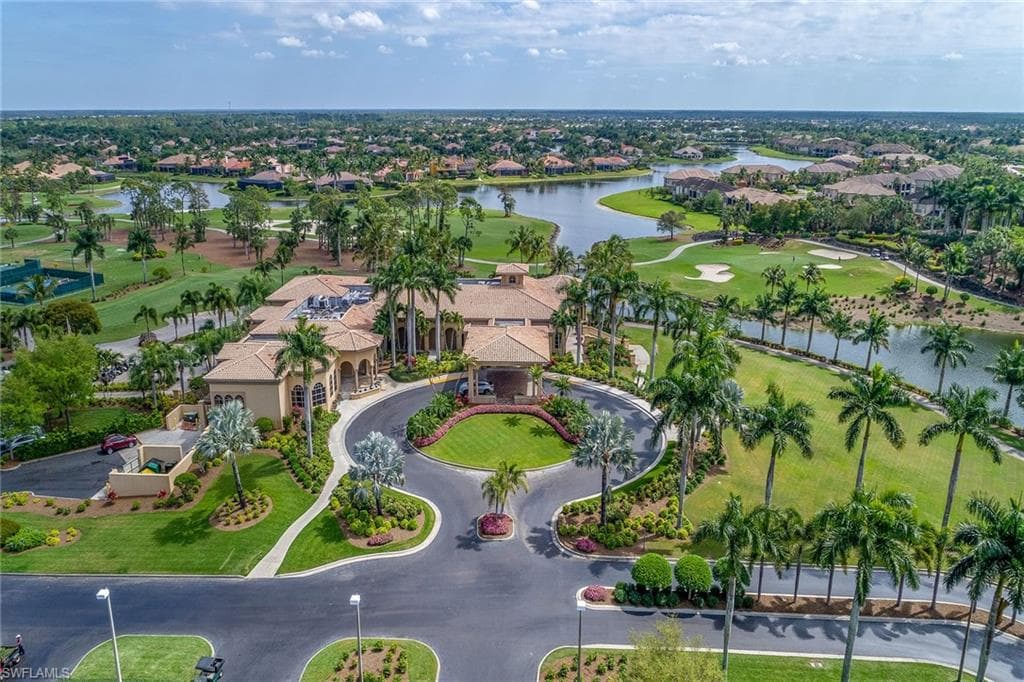9128 Michael Cir 11, Naples, FL 34113-46