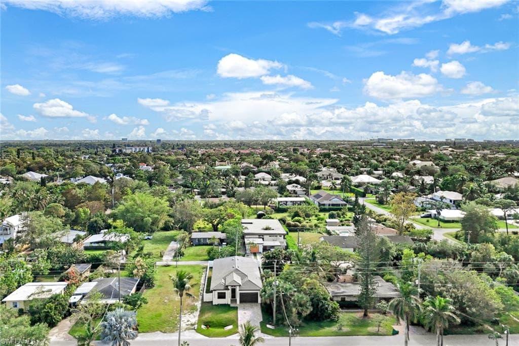 1248 Trail Terrace Dr, Naples, FL 34103-4