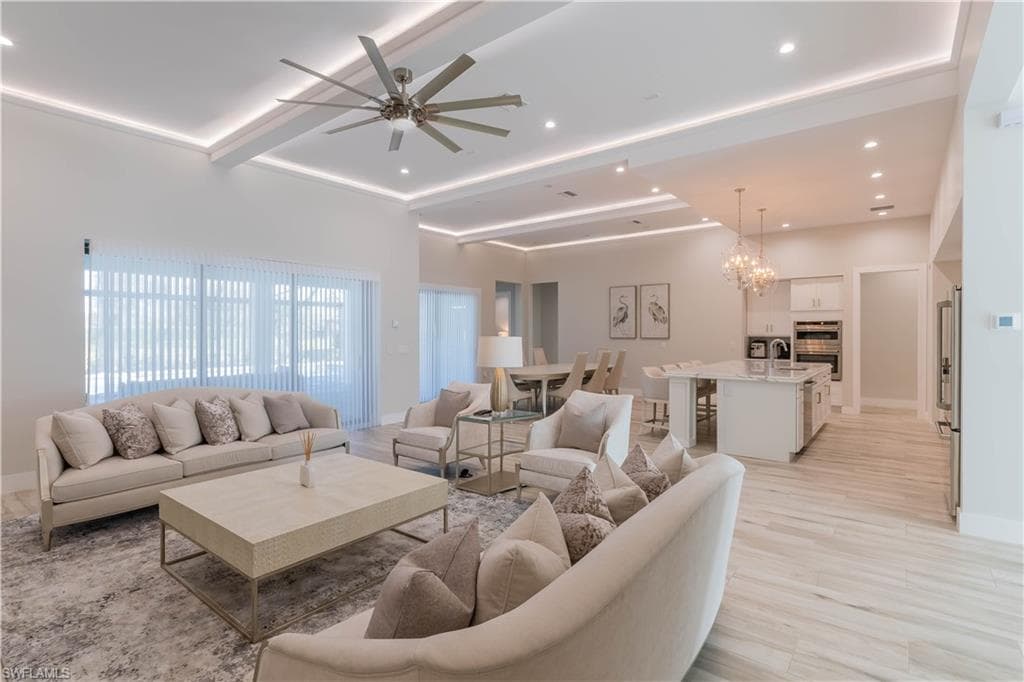 9974 Winterview Dr, Naples, FL 34109-4