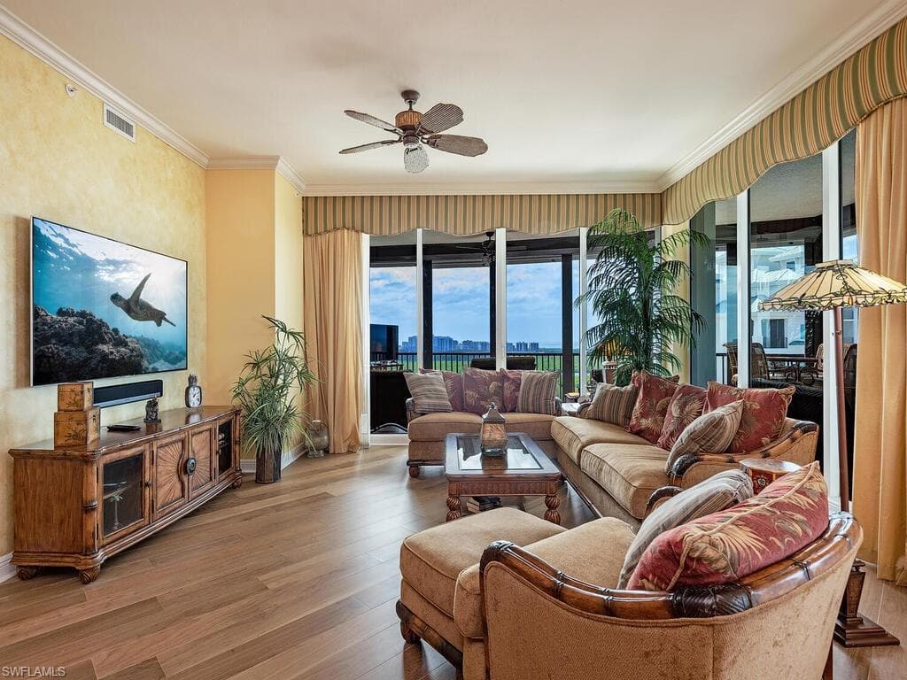455 Cove Tower Dr 1704, Naples, FL 34110-7