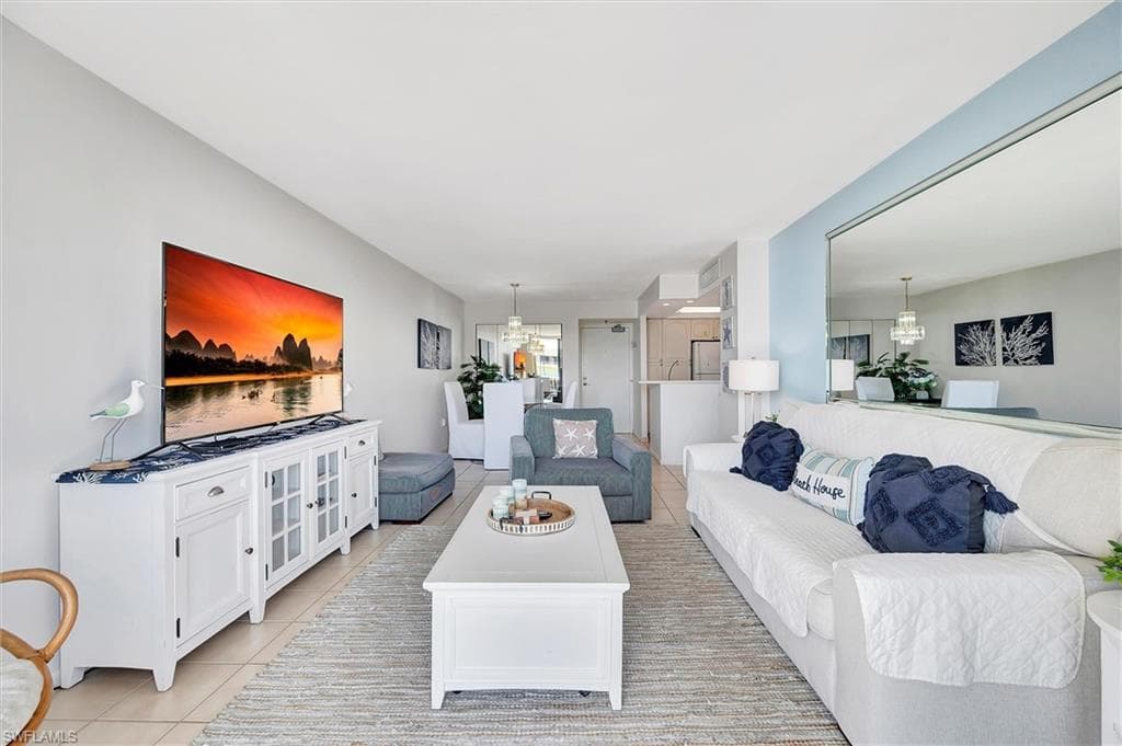 440 Seaview Ct 1809, Marco Island, FL 34145-3