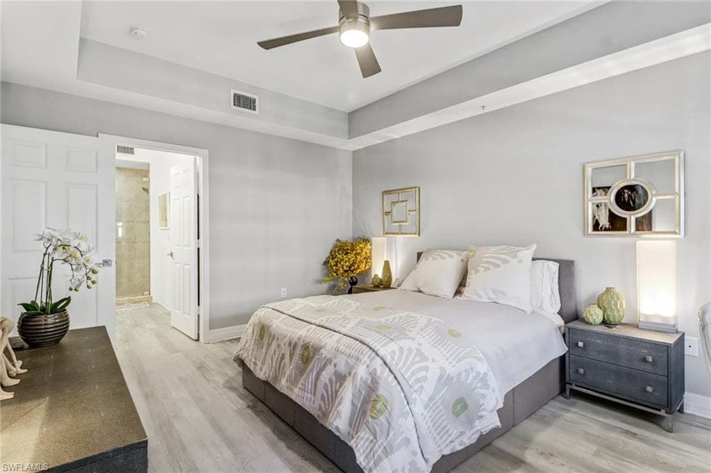 410 Bayfront Pl 2205, Naples, FL 34102-12