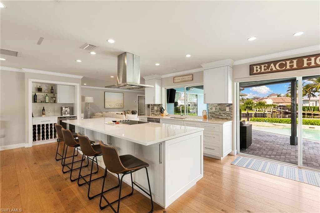 2140 Shad Ct, Naples, FL 34102-25
