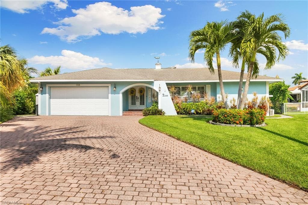 2140 Shad Ct, Naples, FL 34102-46