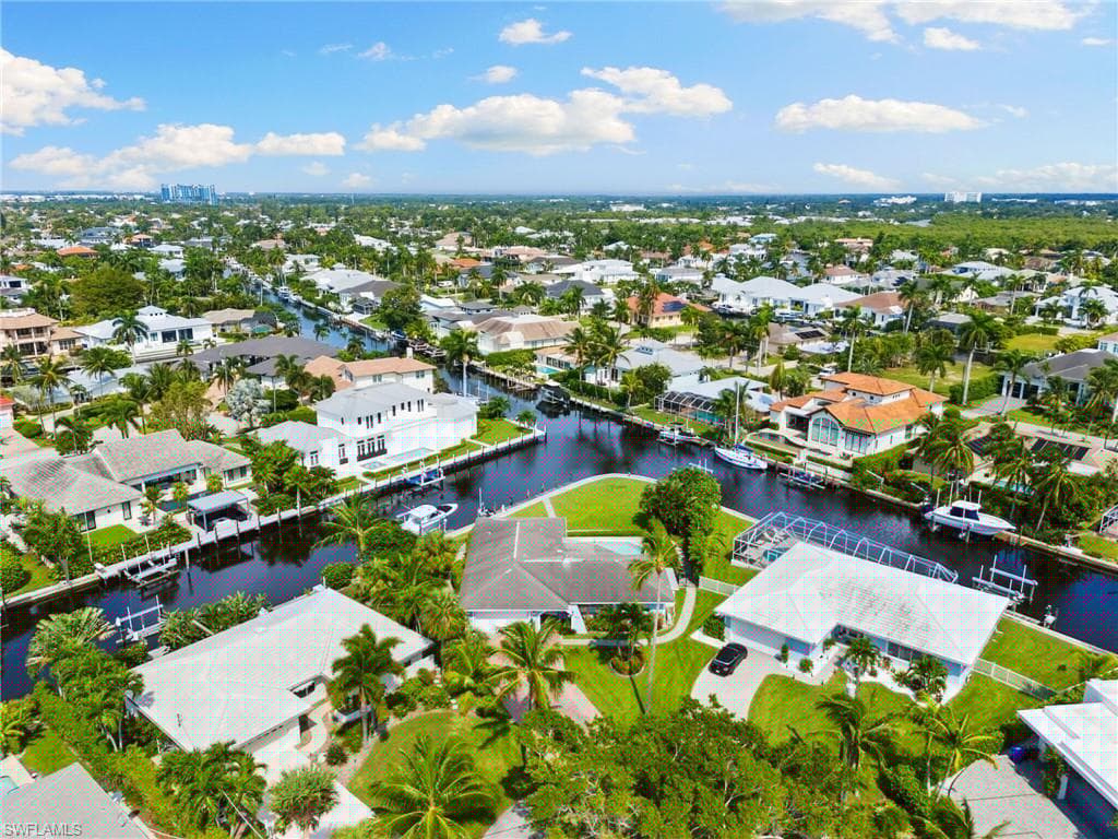 2140 Shad Ct, Naples, FL 34102-49