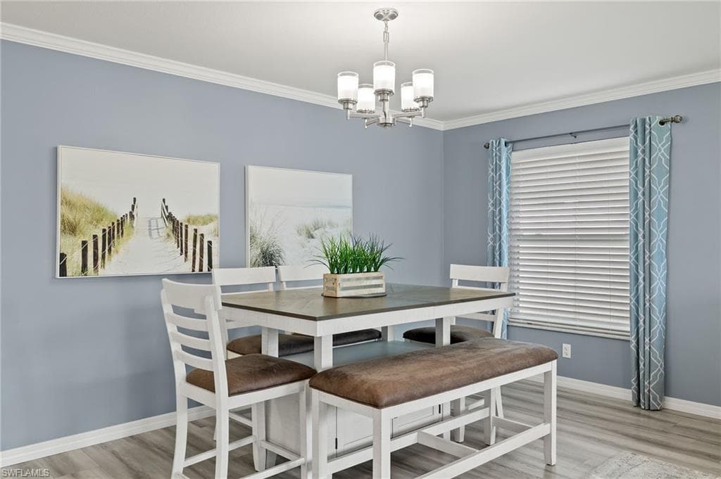 629 95th Ave N, Naples, FL 34108-12