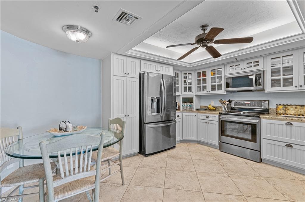 4651 Gulf Shore Blvd N 1202, Naples, FL 34103-15
