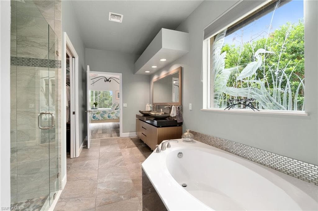 24869 Quixote Ave, Bonita Springs, FL 34135-26