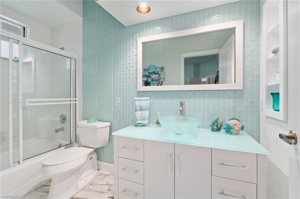 24869 Quixote Ave, Bonita Springs, FL 34135-31