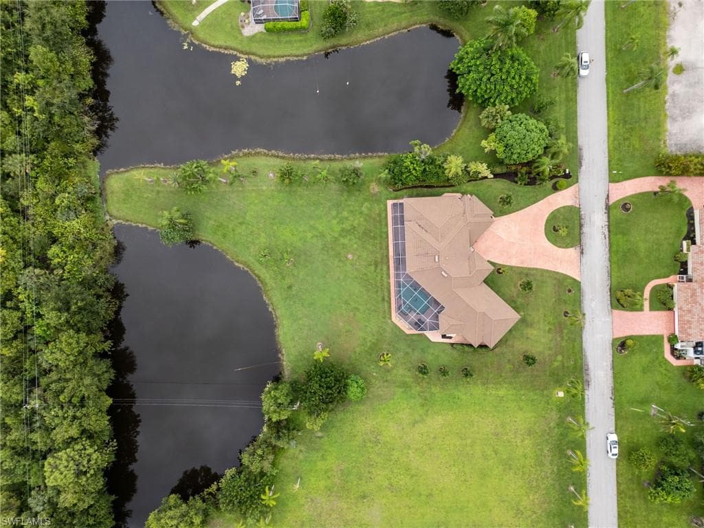 24869 Quixote Ave, Bonita Springs, FL 34135-6