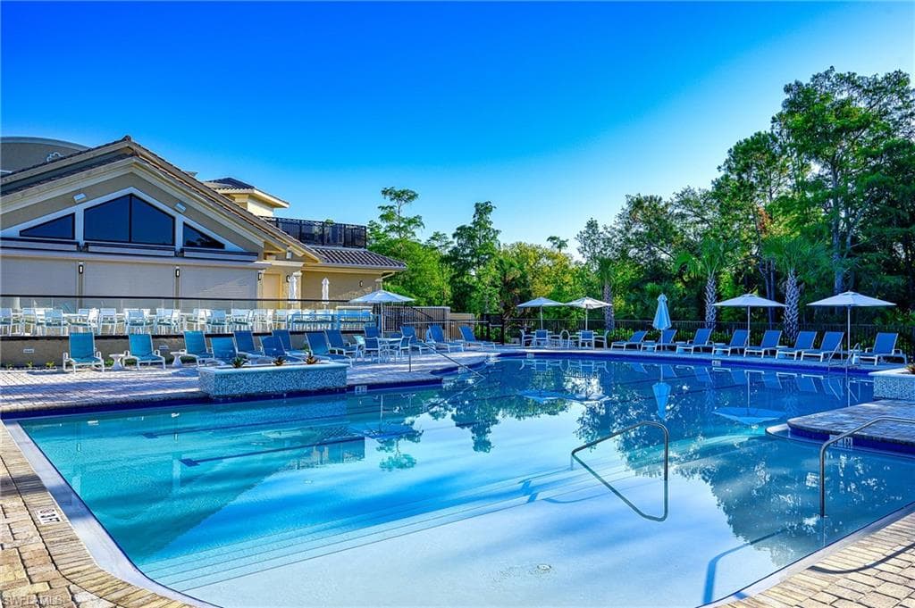 3760 Sawgrass Way 3542, Naples, FL 34112-26